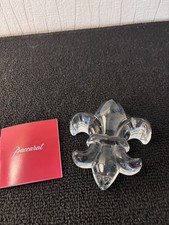 Presse papier modèle fleur de