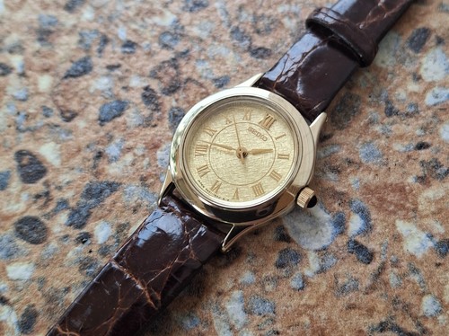 Montre habillée femme seiko - montre,