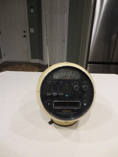 Weltron 2001 space ball - space,