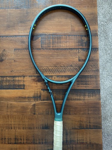 Used wilson blade 104 1 - used,