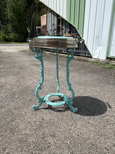 Rare guéridon chauffant - chauffant, de
