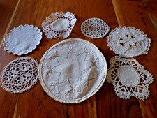 Linge ancien 7 Napperons  avec