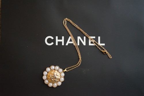 Chanel collier métal et - collier, en