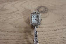 montre femme com neuve  VUILLEMIN Régnier quartz pierres strass pile neuve