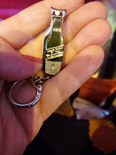 Porte clef johnnie walker - clef,