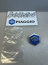 1 logo a clipser piaggio