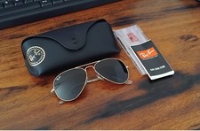 lunettes de soleil Ray Ban RB3025 made in Italy