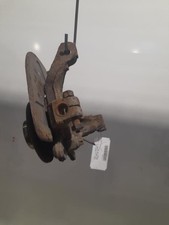 Moyeu avant gauche OPEL ZAFIRA