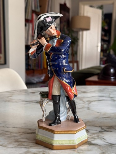 Wallendorf statuette - wallendorf,