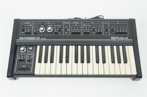 Synthétiseur analogique
