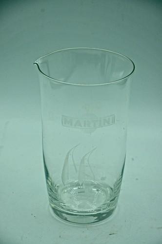 Ancienne carafe eau
