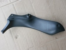 cache  lateral gauche ducati  st2 st4  46010721A 46010711A