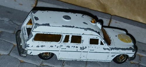Mercedes benz ambulance - mercedes,