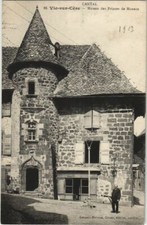 CPA Vic-sur-Cere Maison des Princes de Monaco FRANCE (1055002)