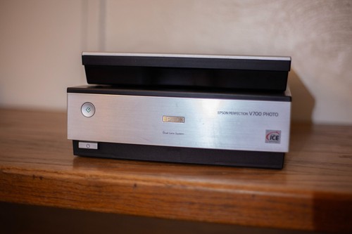 Epson perfection v700 - perfection,