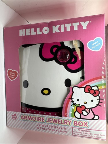 armoire hello kitty