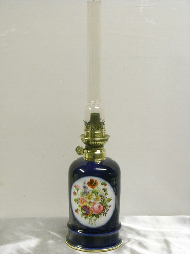 Ancienne lampe pétrole - lampe,