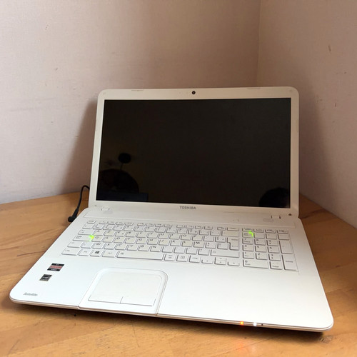 Portable toshiba satellite - toshiba,