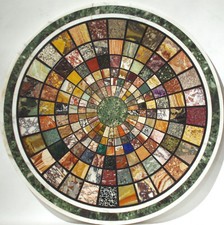 Table En Marbre Ronde Blanche