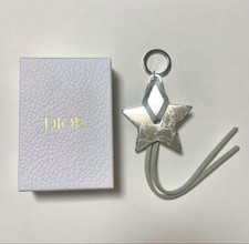 Dior Nouveauté Charm Cadeau