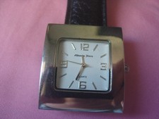 MONTRE HOMME ALBERTO JIORO BOITIER DESIGN  CARRE à QUARTZ    BRACELET NOIR NEUF