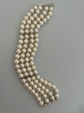 6748- Bracelet Belles Perles Akoya 4 Rangs Fermoir Or Gris