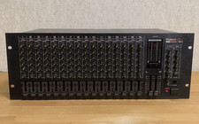 Roland M-160 16 CHANNEL LINE MIXER Rack Mount Mixer AC100V 50/60Hz 26W