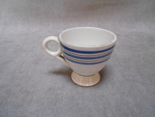 Tasse Ancienne en faience de GIEN marquée