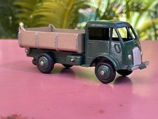 Dinky Toys 25M camion FORD