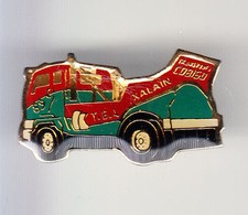 RARE PINS PIN'S .. CAMION TRUCK TEAM RACING XALAIN DEPANNAGE DEPANNEUSE EM ~BM