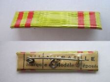 Rare Barrette de Rappel pour