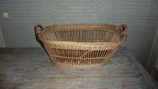 GRANDE PANIERE A LINGE EN OSIER