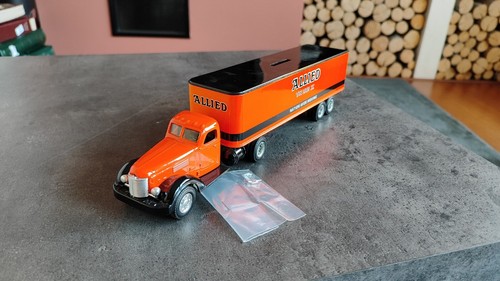 Ertl camion international - ertl,