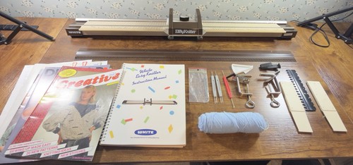 Vintage white easy knitter - white,