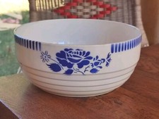 ANCIEN SALADIER DEMI-PORCELAINE K&G LUNÉVILLE MODÈLE ÉVIAN FLEURS BLEUES
