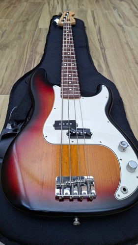Fender precision bass - fender,