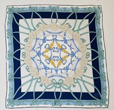 Carré en soie guirlande de