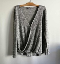 Pull chiné gris coton croisé sur l'avant T40 Bershka (2508029)