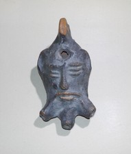Lampe à huile en terre cuite de Carthage anthropomorphe 3/2è s° av JC - A3