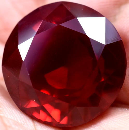 Naturel rubis rouge - 57,25,