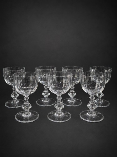 Lot verres vin en - de, à