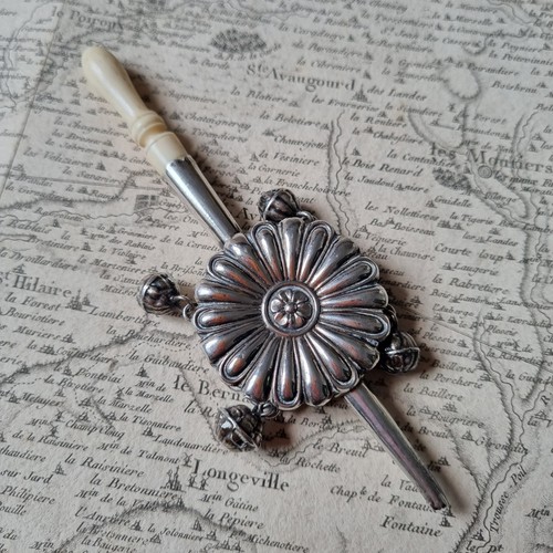 Hochet siffleur argent xixè - hochet,