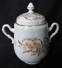 Sucrier en porcelaine de Paris