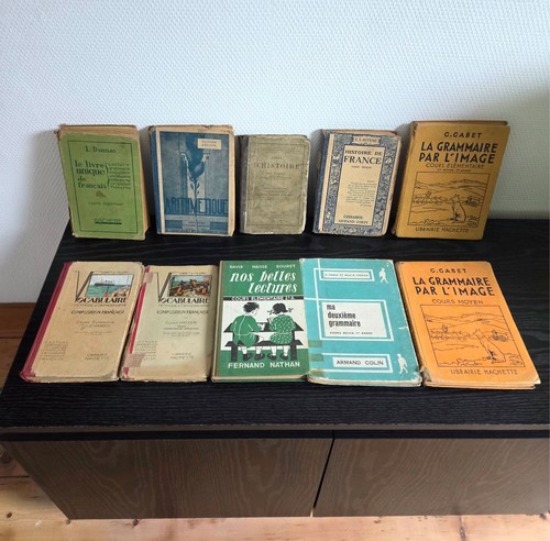 Lot 10 manuels - 📚,