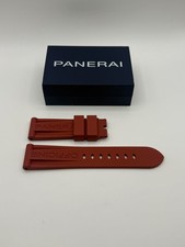 Bracelet en caoutchouc rouge