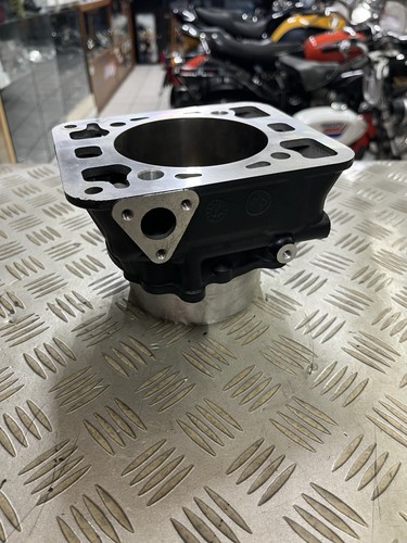 Cylindre neuf ducati 916 - , 888