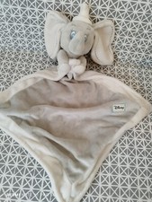 Doudou éléphant Dumbo yeux