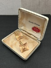 Ancienne paire de boutons de