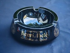 Ancien cendrier publicitaire CHAMPAGNE HENRI ABELE " Le sourire de REIMS "