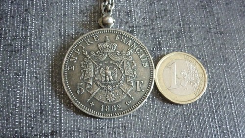 Porte cle piece empire - /,
